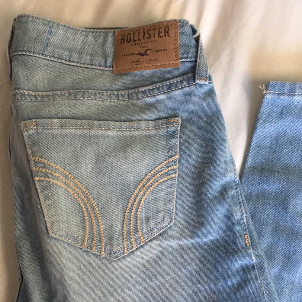 Jeans - Picture 2 of 3